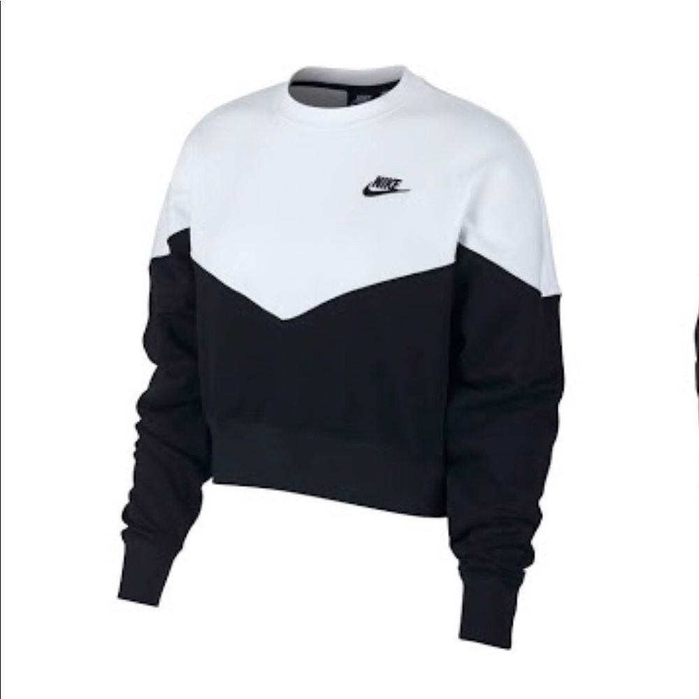 Nike cropped crew neck